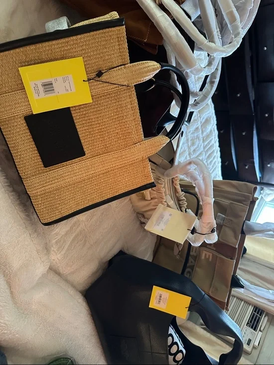 Marc Jacobs Straw Tote Bag with Black Trim and Logo - Picture 6 of 6